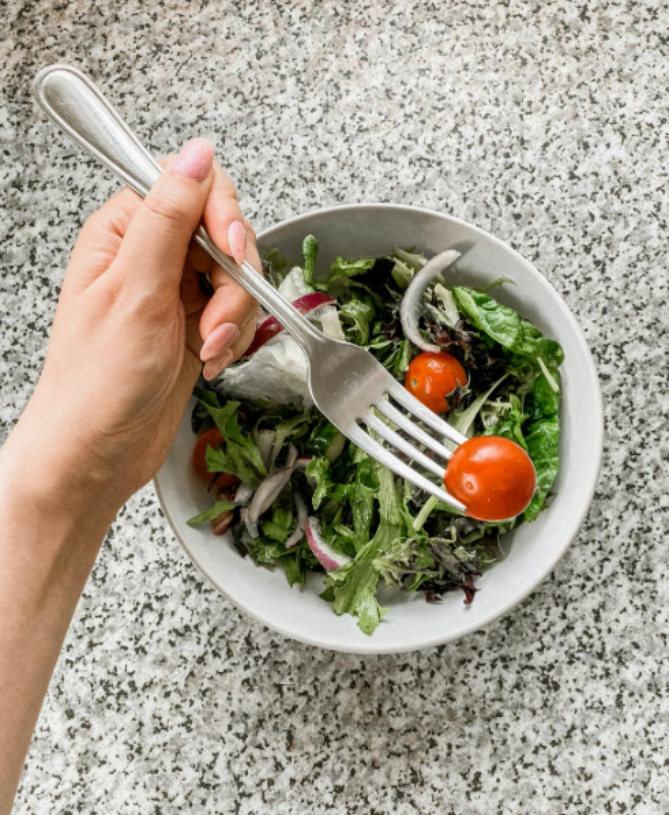 Healthy salad with fresh vegetables